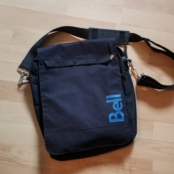 BELL Crossbody Bag - Picture 2 of 6